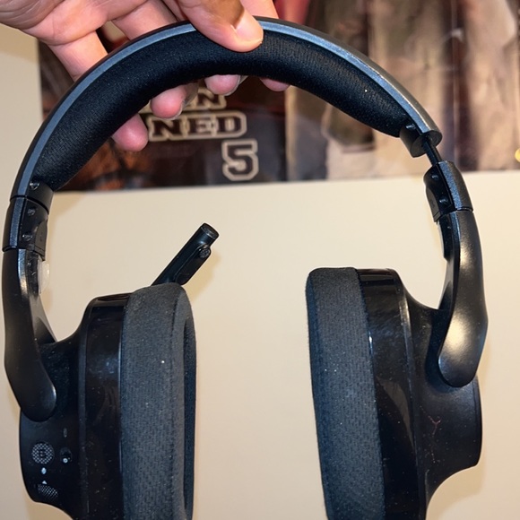 G533 Wireless Gaming Headset